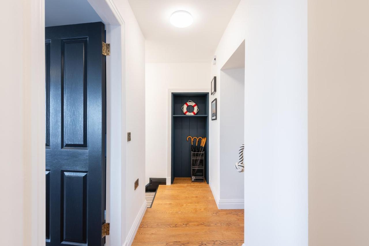 Shorefront Apartment - Sea View With 3 Bedrooms アンストラザー エクステリア 写真