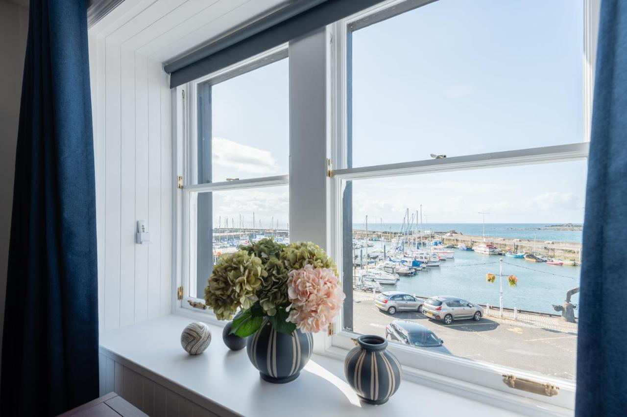Shorefront Apartment - Sea View With 3 Bedrooms アンストラザー エクステリア 写真