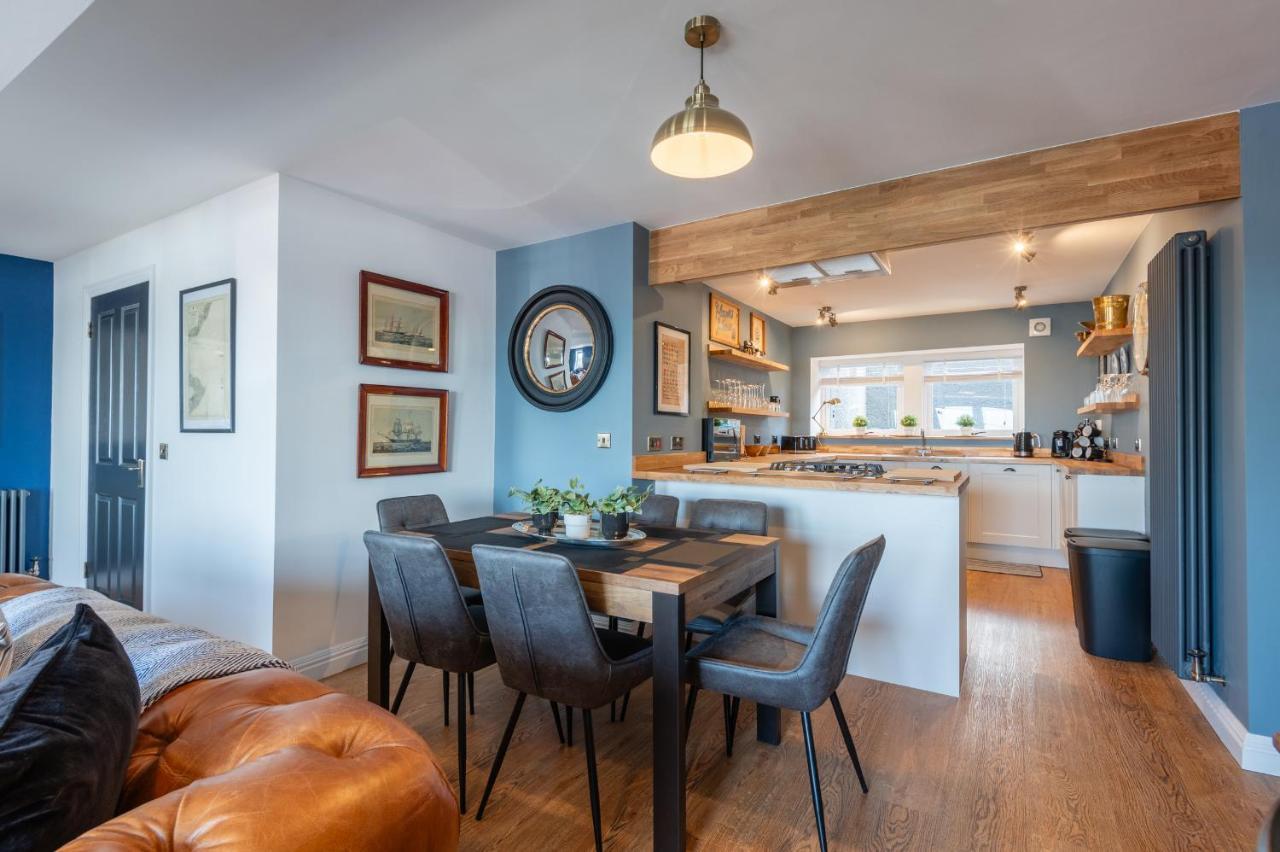 Shorefront Apartment - Sea View With 3 Bedrooms アンストラザー エクステリア 写真